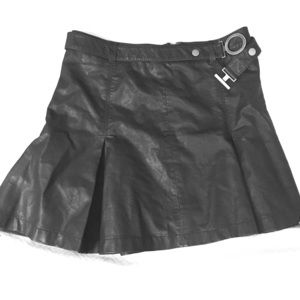 Pleather Leather 💁🏻‍♀️